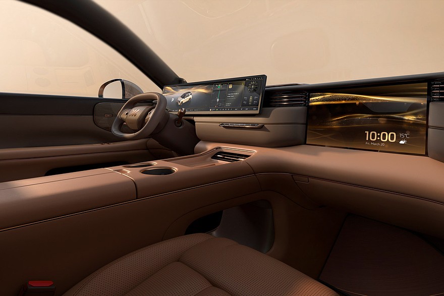 Autozone - اي ام LS8 الجديدة كليا – SUV فاخرة بمنظومة REEV