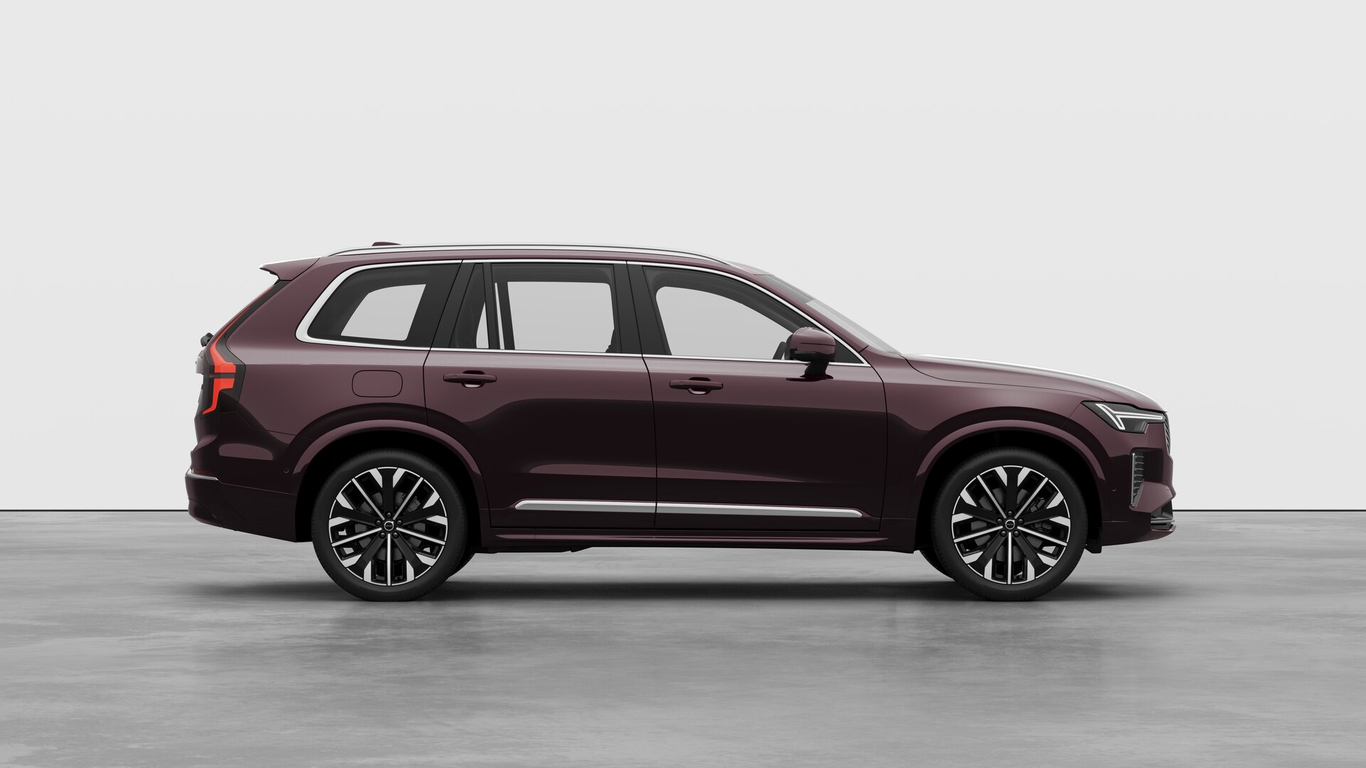 اسعار و مواصفات فولفو XC90 موديل 2025 الفيس ليفت الجديدة في مصر